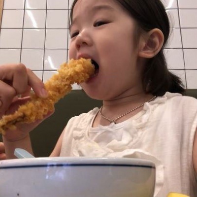 2025可爱女生头像图片