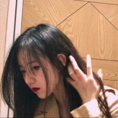 女头图片2025最火爆
