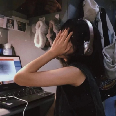 微信真人小众女生照片头像