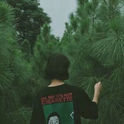 真人好看头像女绿色系图片