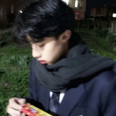 丧气男生头像真人图片