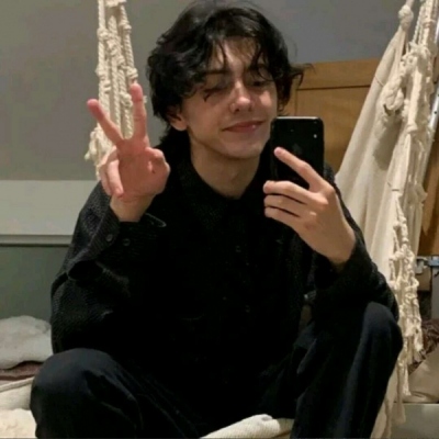 高质量欧美头像男生高清图片