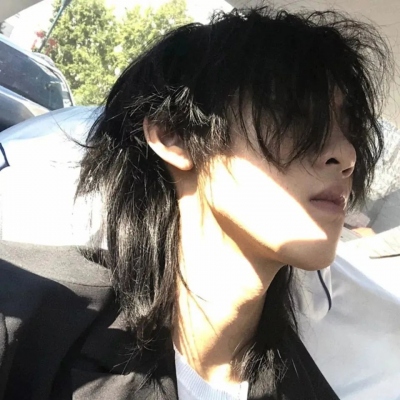 丧气男生头像真人图片