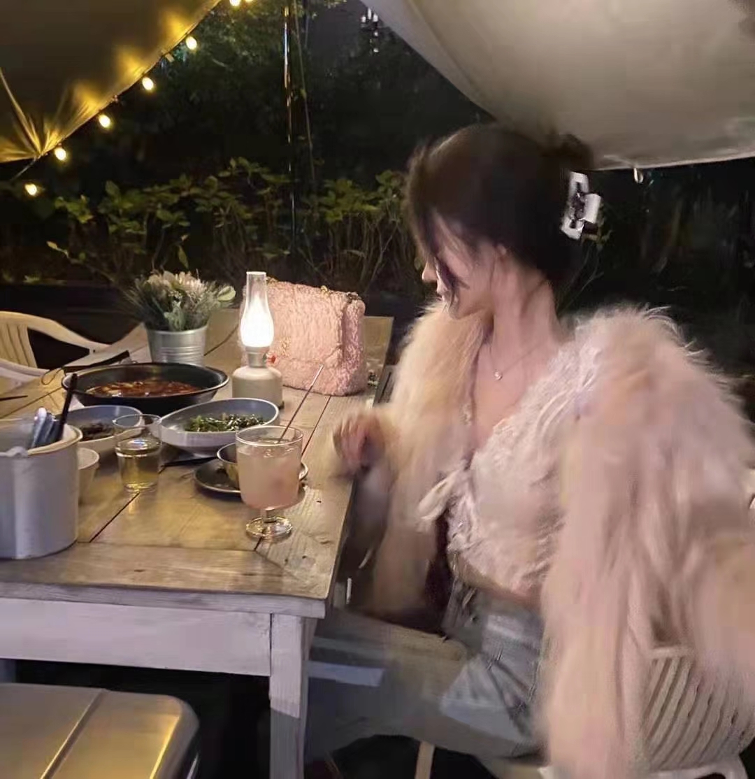 2025超火优质女生头像图片