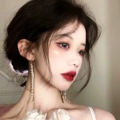 女生头像成熟优雅