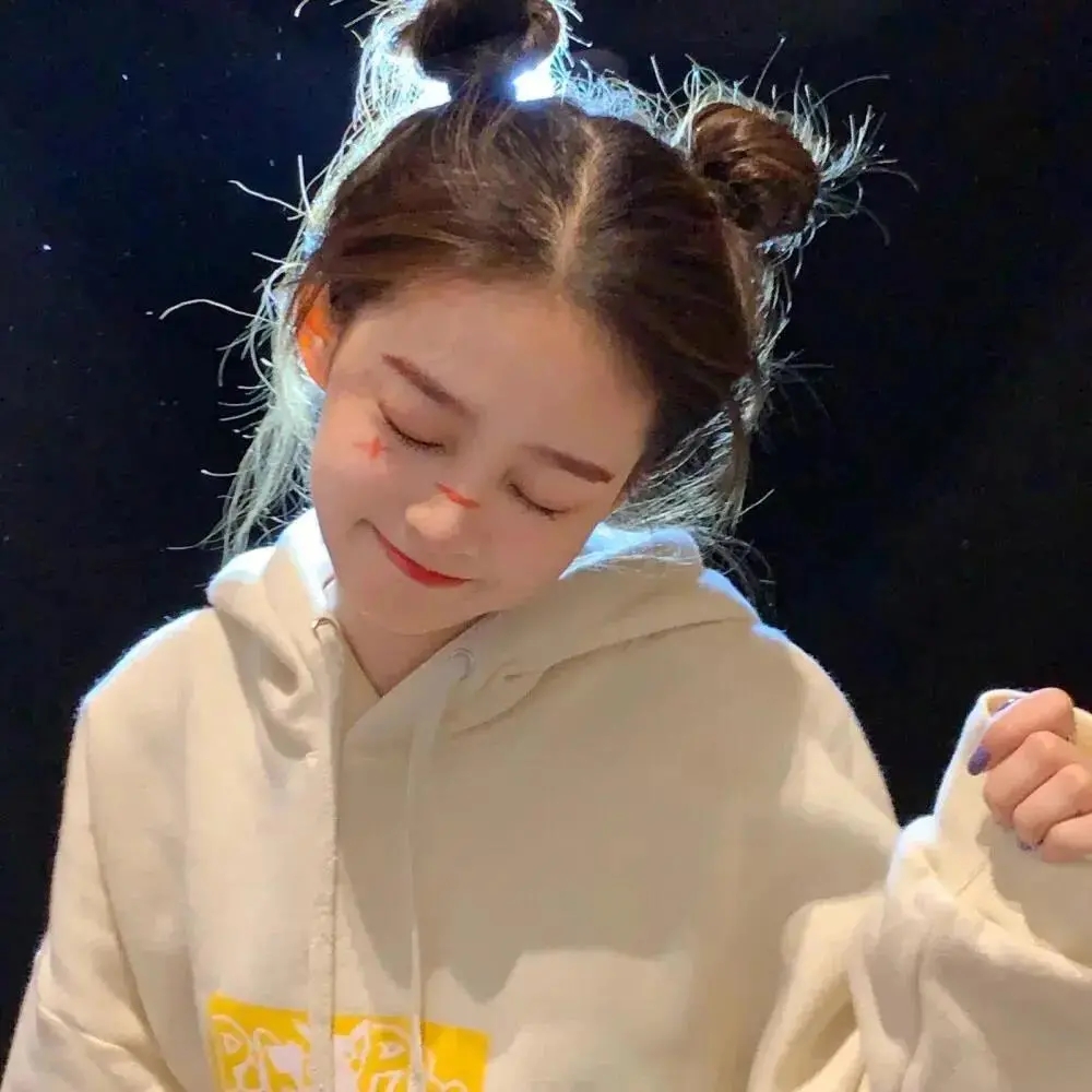 2025超火优质女生头像图片