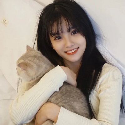 最近超火的女生头像小红书图片