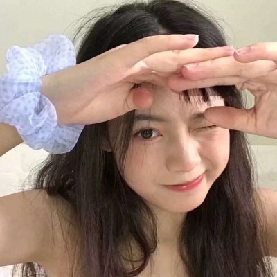 单人头像真人女生高清图片