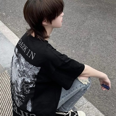 真人头像看不出来是网图的20岁