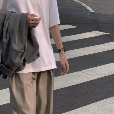 真人头像看不出来是网图的20岁
