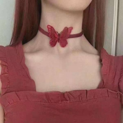抖音比较火的微信头像女生图片