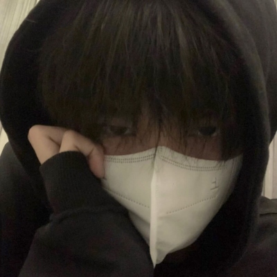 可盐可甜的真人男头图片