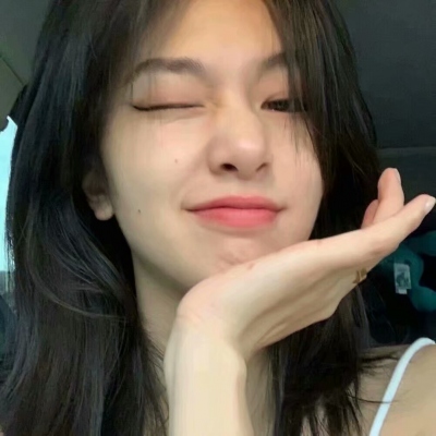 单人头像真人女生高清图片