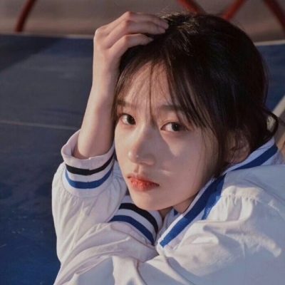 女生仙气飘飘的头像