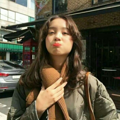 阳光 自信 乐观 女生头像