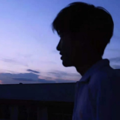 真人头像看不出来是网图的20岁