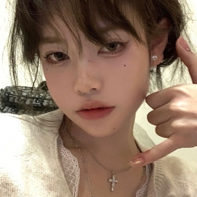 QQ女生真人头像仙气飘飘图片