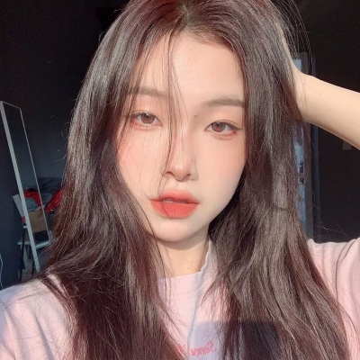 漂亮女生真人精选头像图片