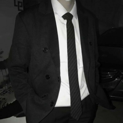 2025年男人成熟稳重微信头像图片