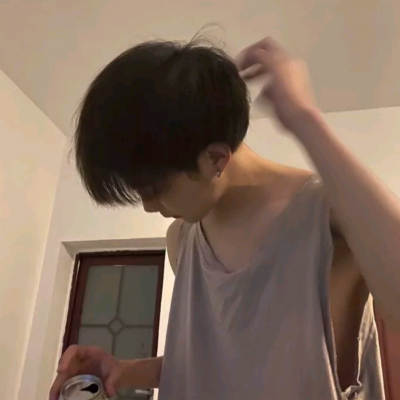 真人头像看不出来是网图的20岁