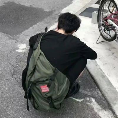 丧气男生头像真人图片