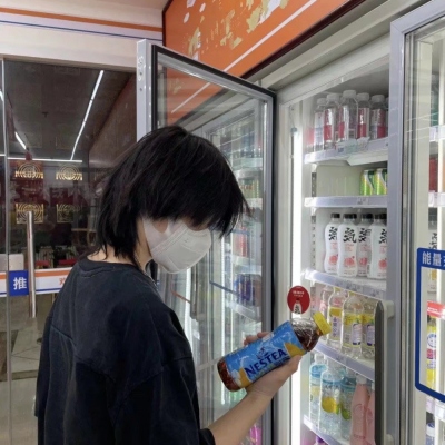 真人头像看不出来是网图的20岁