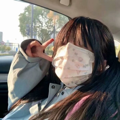 单人头像真人女生高清图片