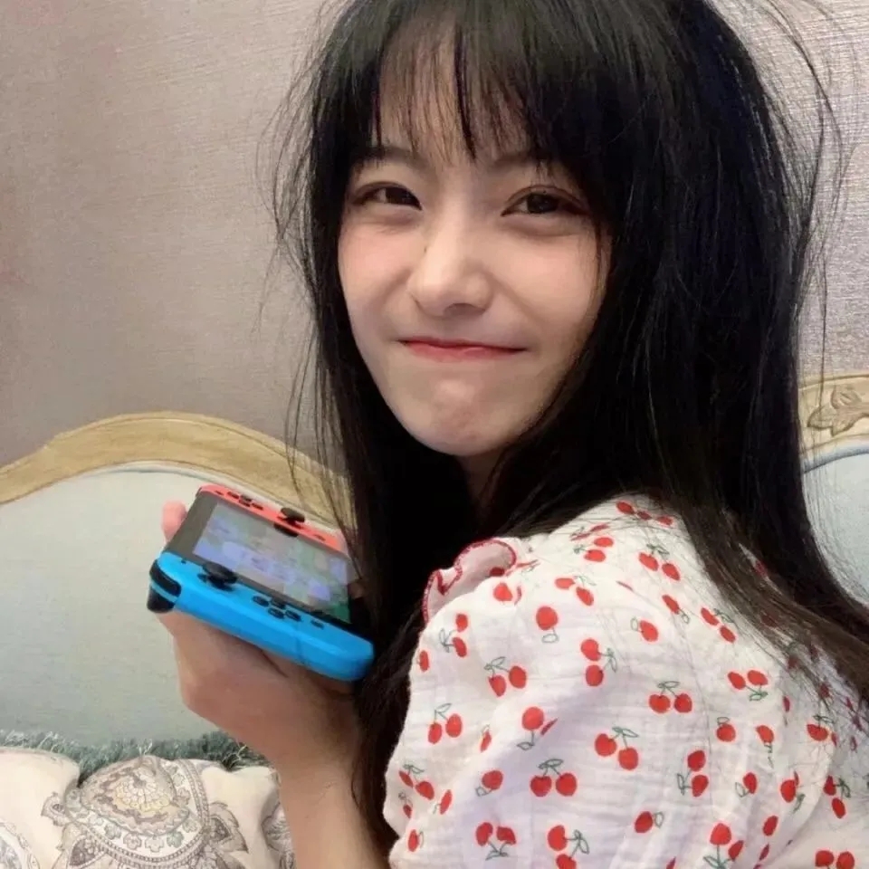 2025超火优质女生头像图片
