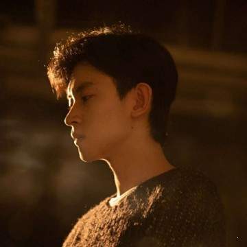 2025年男人成熟稳重微信头像图片