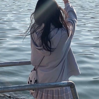 女生仙气飘飘的头像