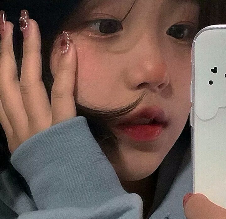真人版女生qq头像图片