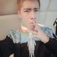 17岁男头像真人帅气阳光图片