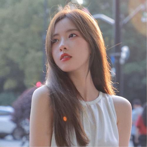 长发伤感美女头像图片