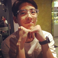 qq头像男生真人帅气萌伤感图片