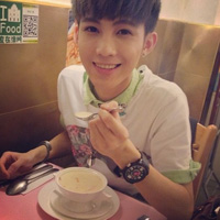 帅气男生头像图片真人17岁