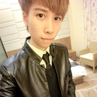 网络头像男生16岁帅气照片