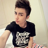 qq头像卖萌帅气男生图片