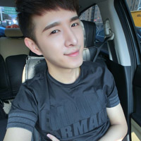 qq头像男生真人帅气萌伤感图片