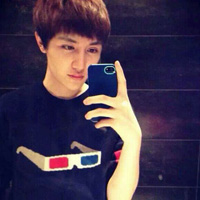 帅气男生头像图片真人17岁