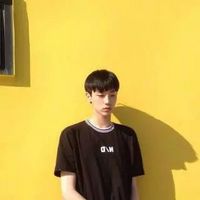 19岁男生一般真人头像图片