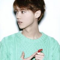 19岁真人头像照片男生