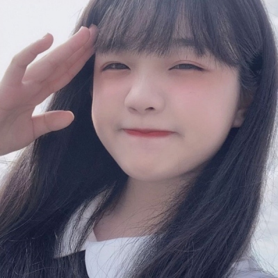 少年感女生头像