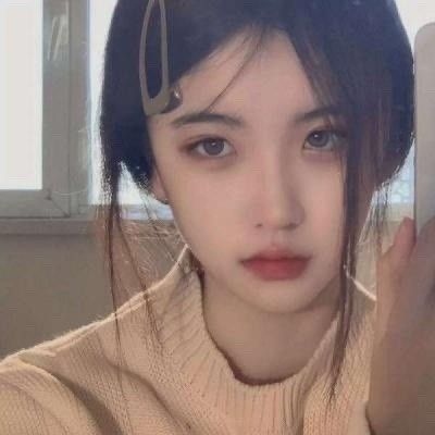 2025微信流行头像图片女