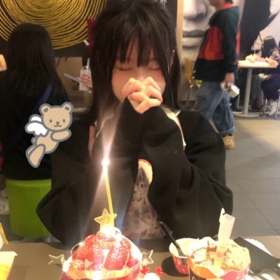 2025最潮女生头像