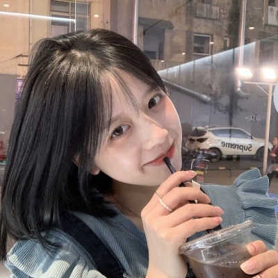 很少见不会烂大街的女生头像图片