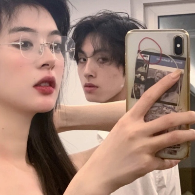 甜蜜真人一对两张男女头像图片