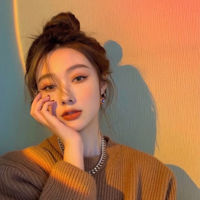 万年不换头像的女生