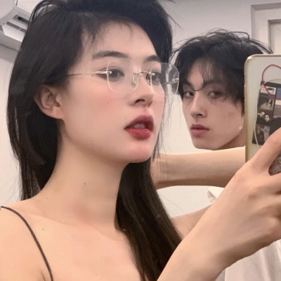 甜蜜真人一对两张男女头像图片