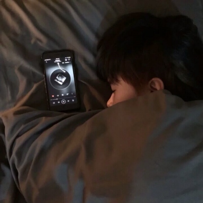 超酷男生QQ头像帅气超拽真人图片