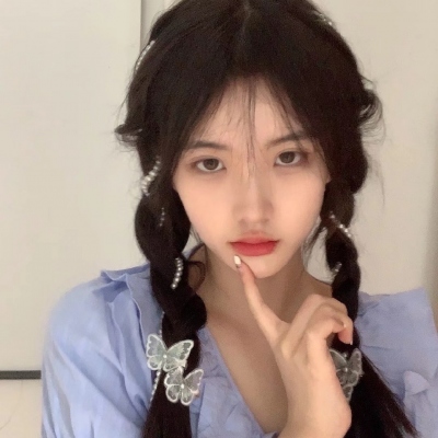 森系女头像唯美高清图片